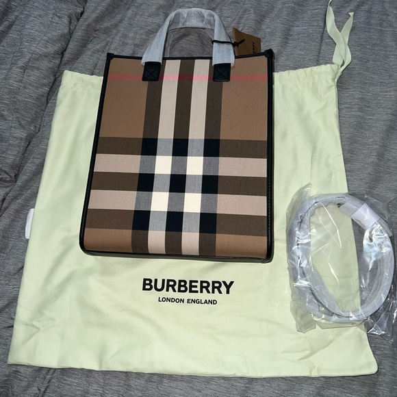 Burberry Handbags - New BURBERRY Top Handle Bag